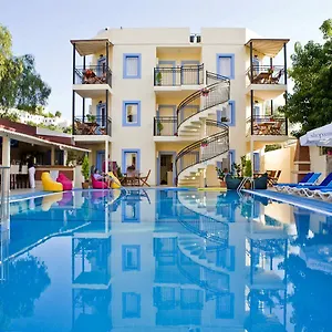 Merve Apartments, Your From In Bodrum, Street Cats Frequent The Property, Not Have Balconies , Ground Floor Have Terrace With Table And Chairs Aparthotel